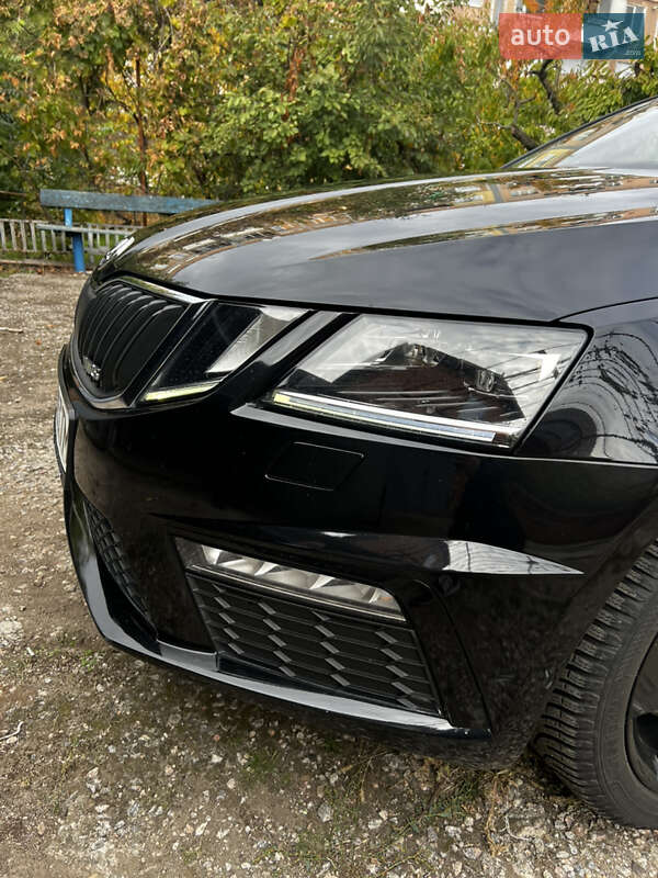 Универсал Skoda Octavia 2017 в Покрове