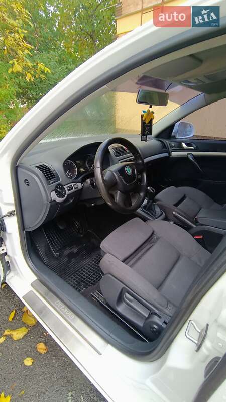 Универсал Skoda Octavia 2012 в Виннице фото 9 Универсал Skoda Octavia 2012 в Виннице
