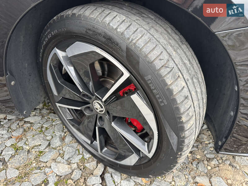 Ліфтбек Skoda Octavia 2021 в Бродах