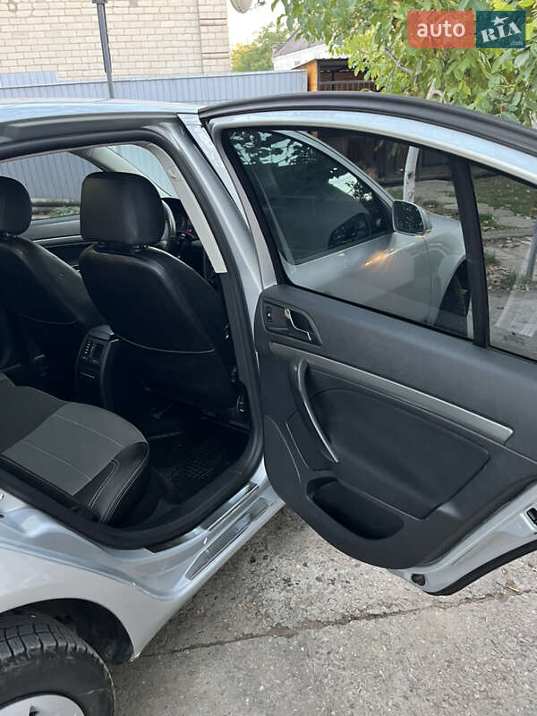 Ліфтбек Skoda Octavia 2007 в Дніпрі