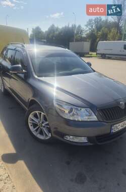 Универсал Skoda Octavia 2012 в Самборе