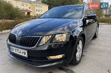 Универсал Skoda Octavia 2017 в 