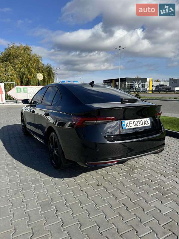 Лифтбек Skoda Octavia 2024 в Днепре
