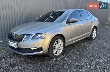 Лифтбек Skoda Octavia 2017 в Владимире