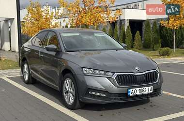 Лифтбек Skoda Octavia 2023 в 