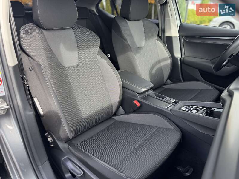 Лифтбек Skoda Octavia 2023 в Мукачево фото 35 Лифтбек Skoda Octavia 2023 в Мукачево
