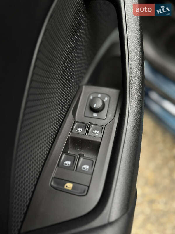 Ліфтбек Skoda Octavia 2023 в Львові