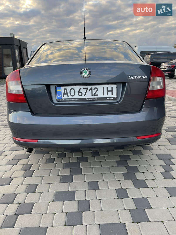 Лифтбек Skoda Octavia 2009 в Мукачево