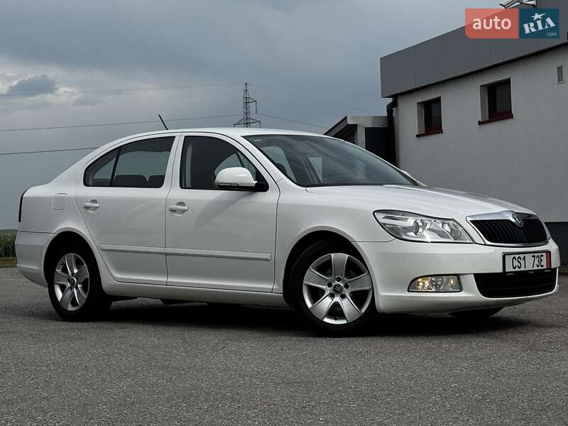 Лифтбек Skoda Octavia 2011 в Самборе