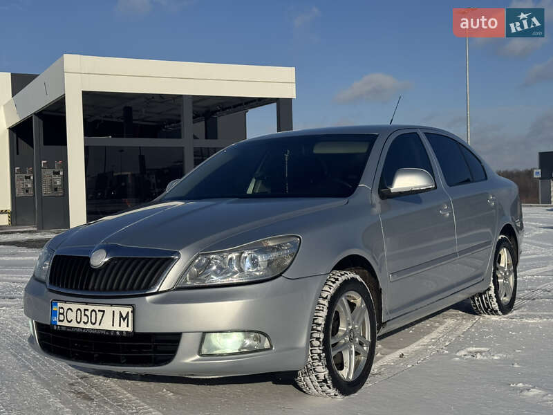 Skoda Octavia 2010 Skoda Octavia 2010