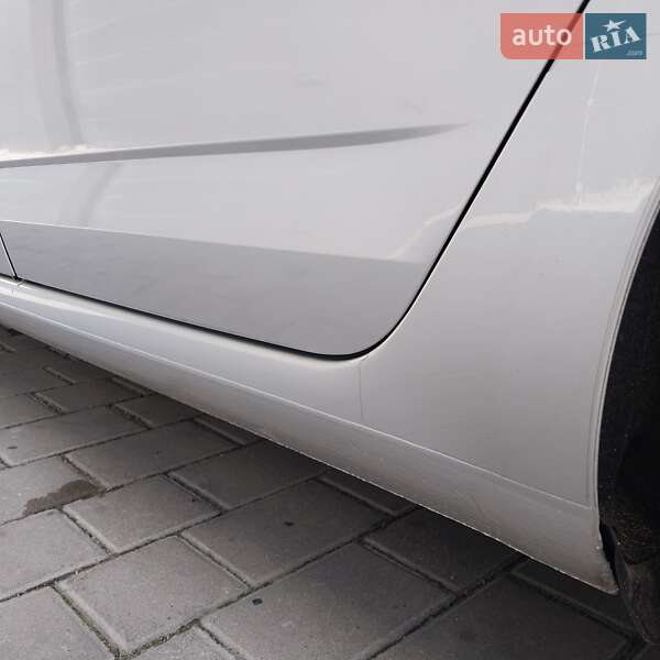 Универсал Skoda Octavia 2013 в Луцке фото 18 Универсал Skoda Octavia 2013 в Луцке