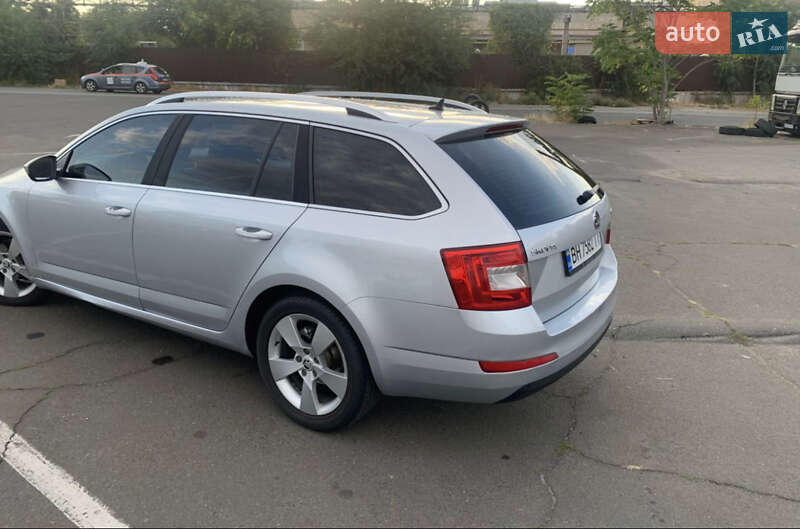 Універсал Skoda Octavia 2014 в Одесі
