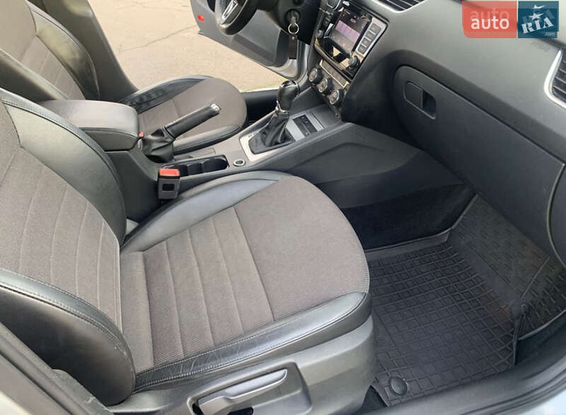 Універсал Skoda Octavia 2014 в Одесі