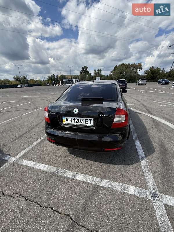 Лифтбек Skoda Octavia 2010 в Киеве