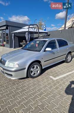 Ліфтбек Skoda Octavia 2004 в Володарці