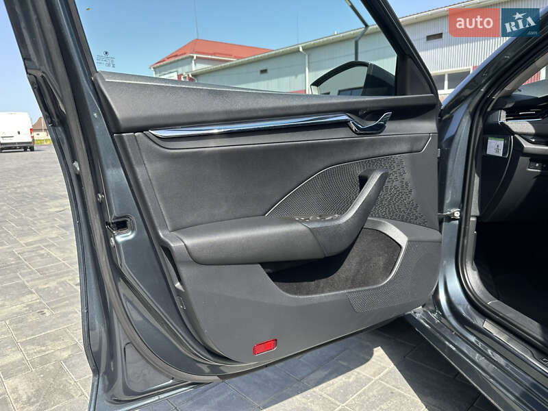 Универсал Skoda Octavia 2021 в Луцке фото 36 Универсал Skoda Octavia 2021 в Луцке