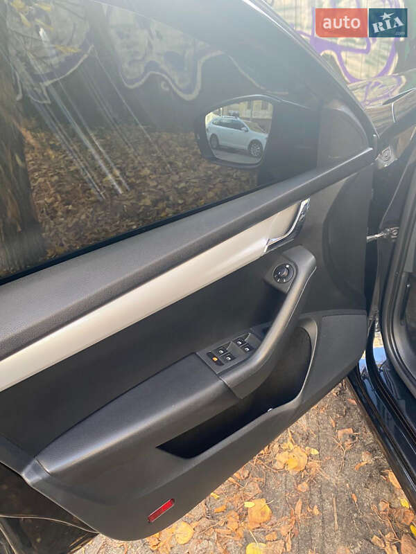 Универсал Skoda Octavia 2013 в Киеве фото 7 Универсал Skoda Octavia 2013 в Киеве