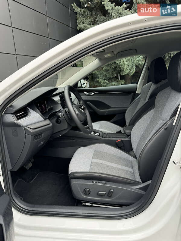 Ліфтбек Skoda Octavia 2024 в Одесі