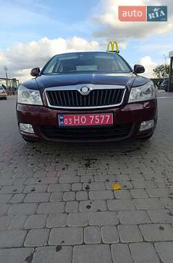 Лифтбек Skoda Octavia 2010 в Луцке