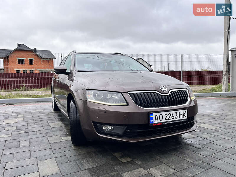 Универсал Skoda Octavia 2015 в Хусте