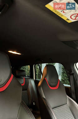 Універсал Skoda Octavia 2015 в  фото 32 Універсал Skoda Octavia 2015 в