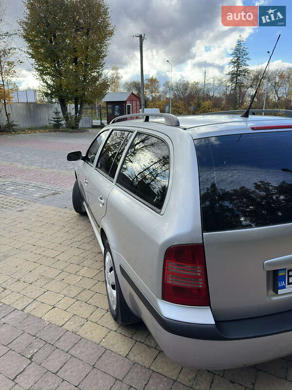Універсал Skoda Octavia 2003 в Тернополі