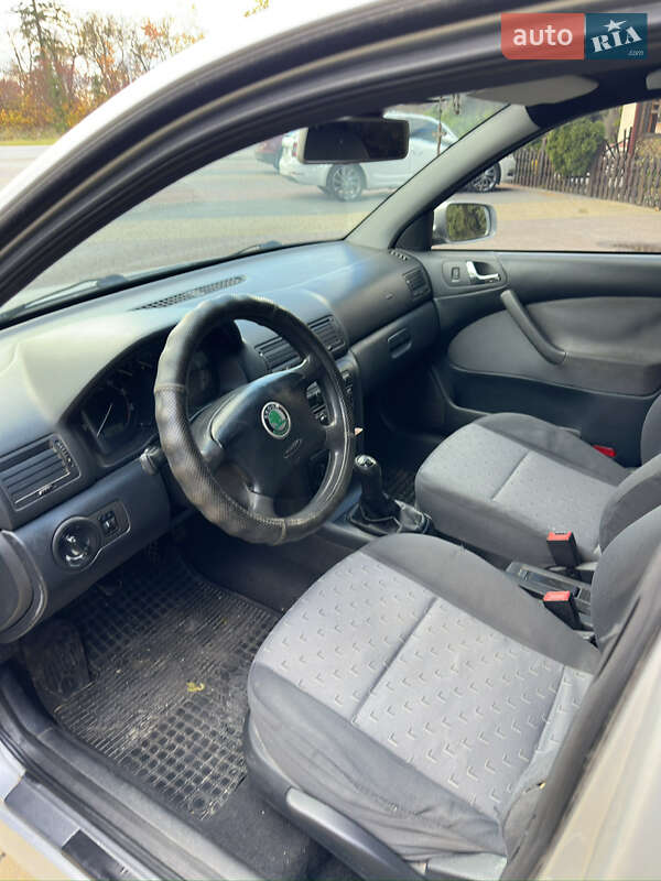 Універсал Skoda Octavia 2003 в Тернополі