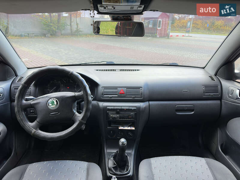 Універсал Skoda Octavia 2003 в Тернополі