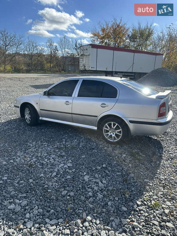 Лифтбек Skoda Octavia 2007 в Шепетовке