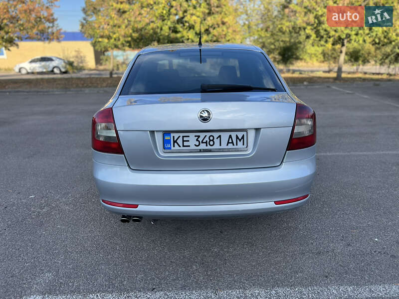 Лифтбек Skoda Octavia 2011 в Днепре