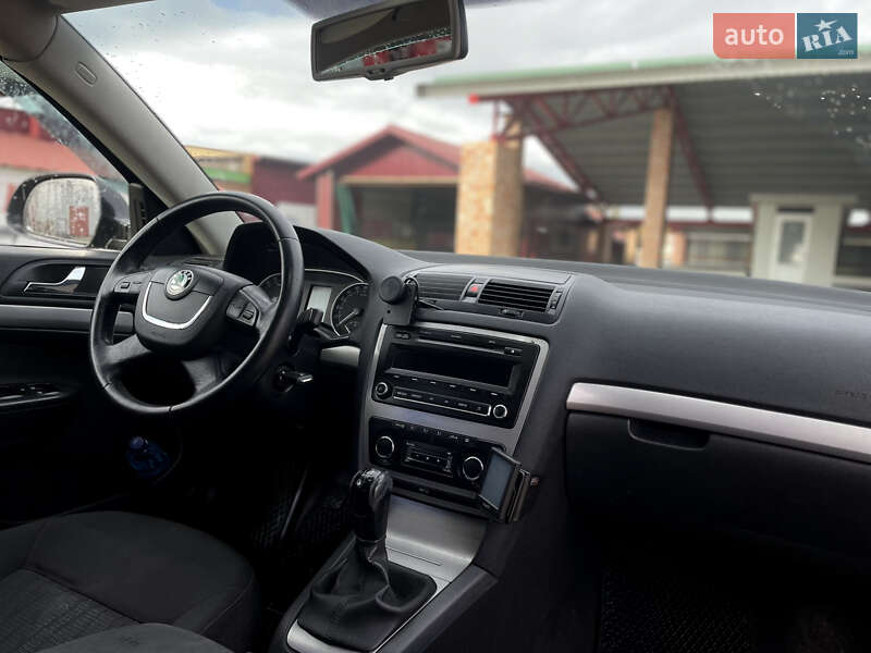 Универсал Skoda Octavia 2010 в Львове фото 18 Универсал Skoda Octavia 2010 в Львове