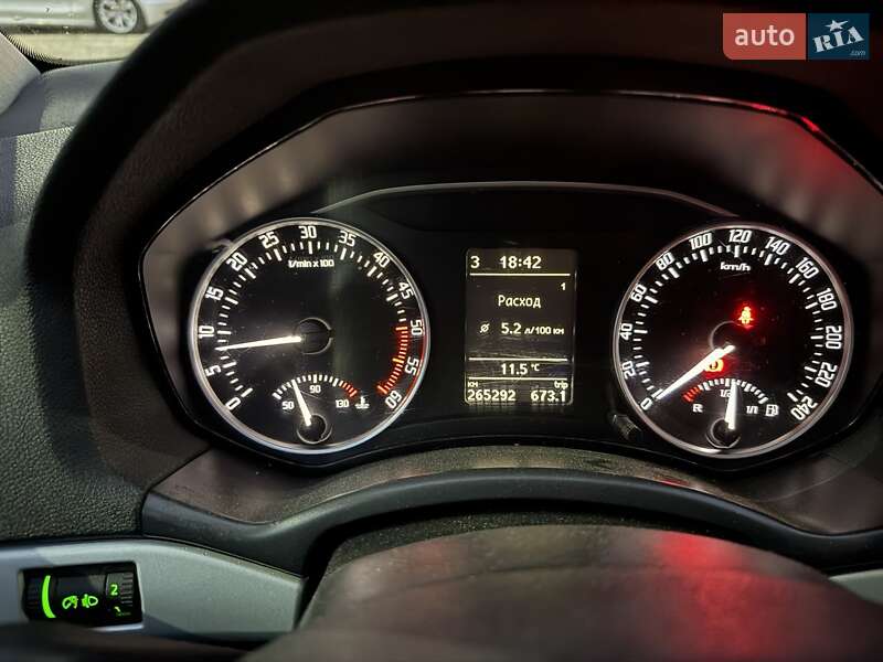 Универсал Skoda Octavia 2011 в Львове