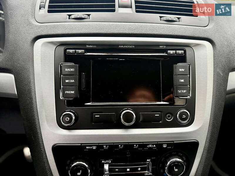 Универсал Skoda Octavia 2010 в Луцке