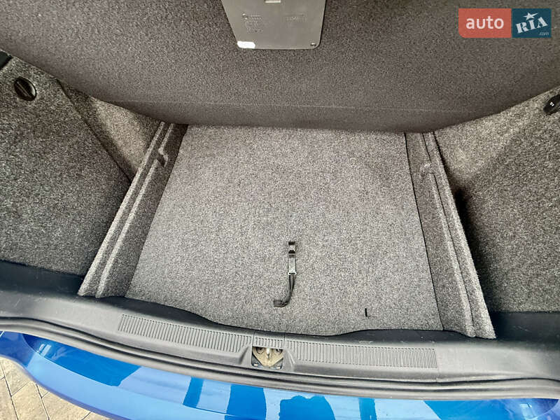 Универсал Skoda Octavia 2010 в Луцке