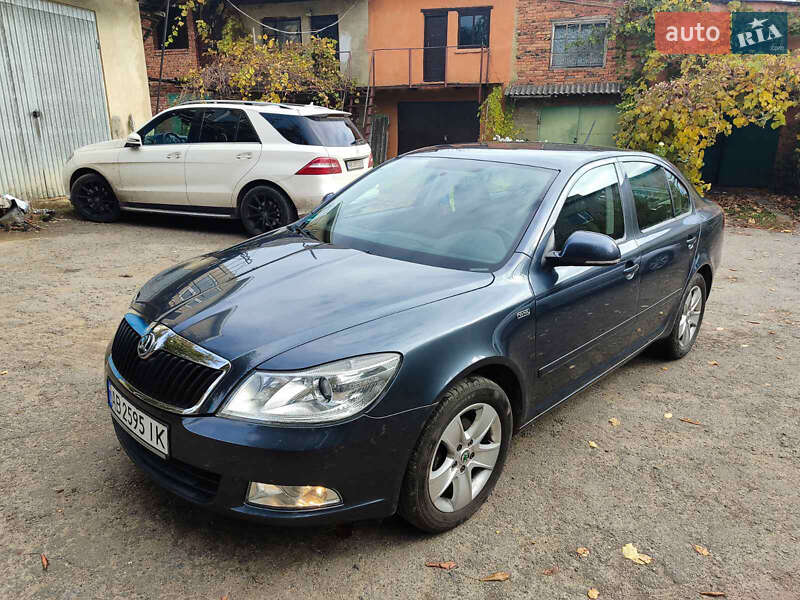 Лифтбек Skoda Octavia 2011 в Тульчине