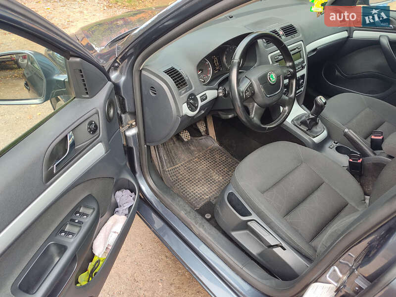 Лифтбек Skoda Octavia 2011 в Тульчине