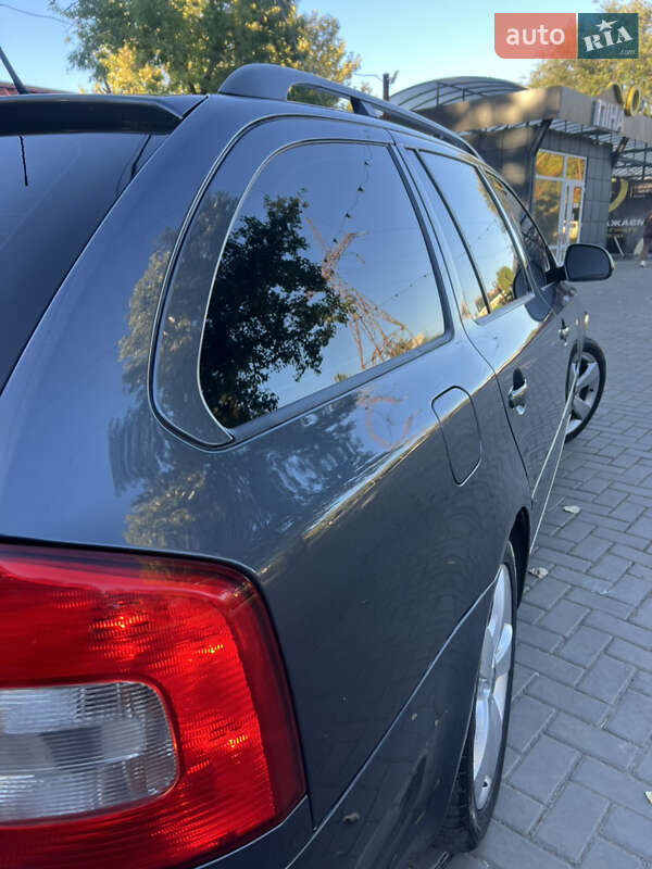 Универсал Skoda Octavia 2010 в Николаеве