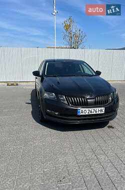 Лифтбек Skoda Octavia 2017 в Ужгороде