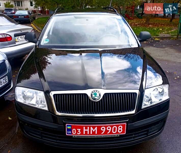 Универсал Skoda Octavia 2012 в Луцке фото Универсал Skoda Octavia 2012 в Луцке