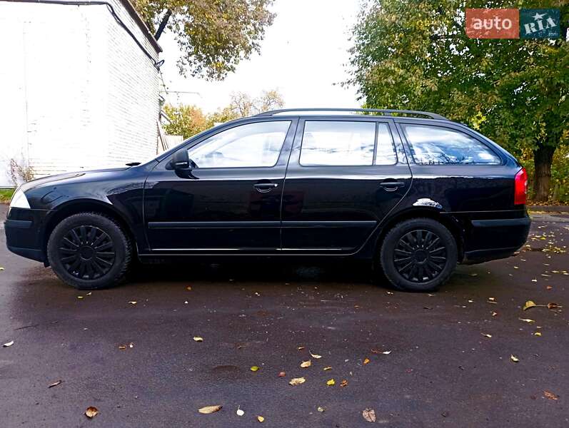 Универсал Skoda Octavia 2012 в Луцке фото 2 Универсал Skoda Octavia 2012 в Луцке