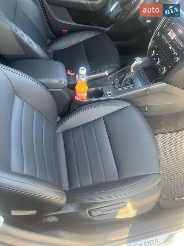 Універсал Skoda Octavia 2019 в Києві фото 15 Універсал Skoda Octavia 2019 в Києві