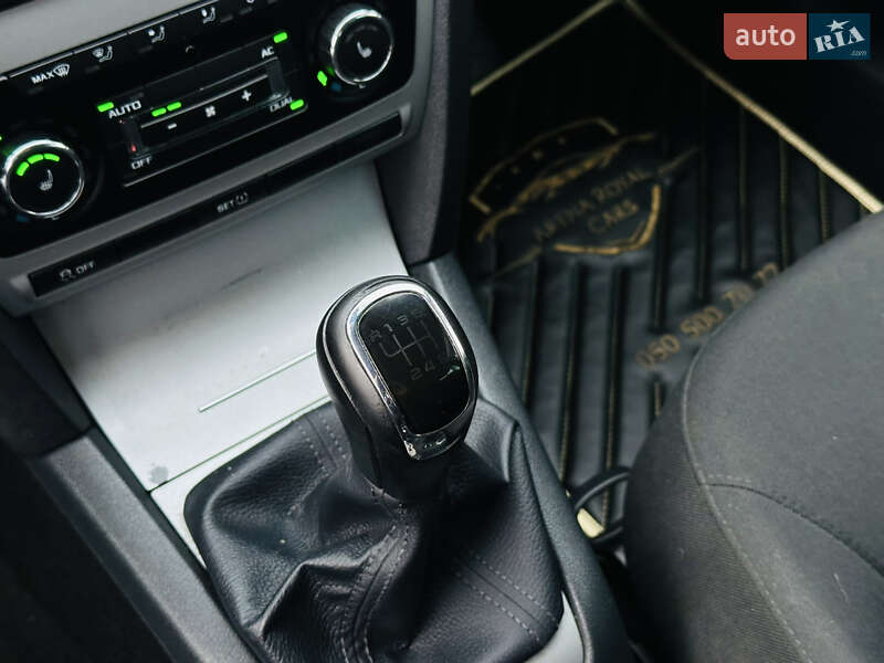 Универсал Skoda Octavia 2012 в Харькове