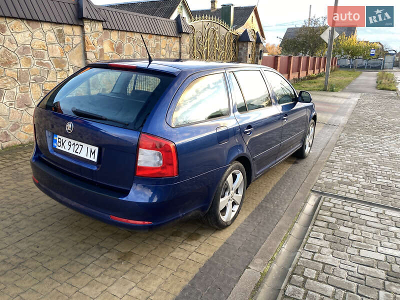 Универсал Skoda Octavia 2013 в Костополе