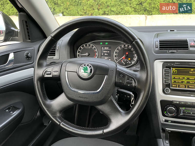 Универсал Skoda Octavia 2011 в Ровно фото 104 Универсал Skoda Octavia 2011 в Ровно
