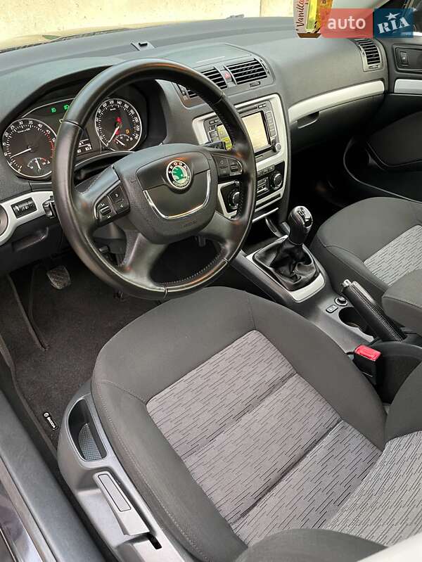 Универсал Skoda Octavia 2011 в Ровно фото 109 Универсал Skoda Octavia 2011 в Ровно