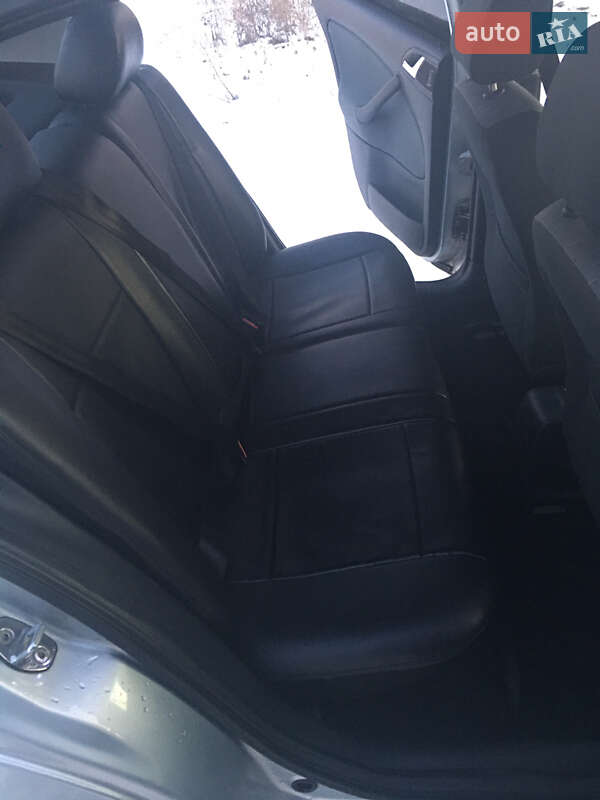 Лифтбек Skoda Octavia 2008 в Ирпене