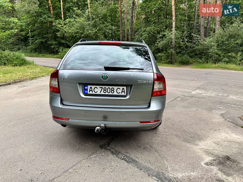 Универсал Skoda Octavia 2012 в Житомире фото 5 Универсал Skoda Octavia 2012 в Житомире