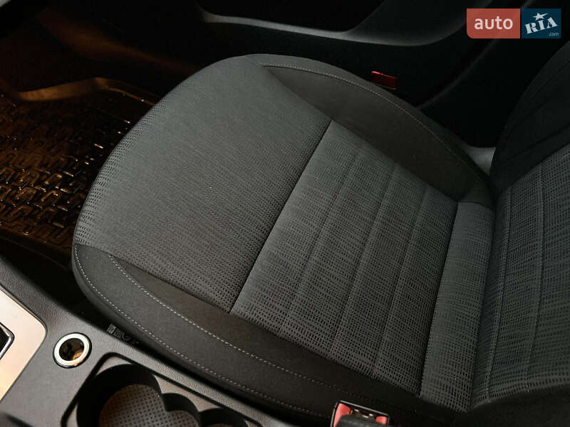 Универсал Skoda Octavia 2015 в Харькове