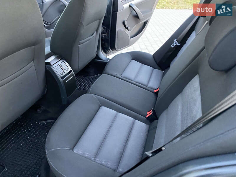 Лифтбек Skoda Octavia 2007 в Борщеве