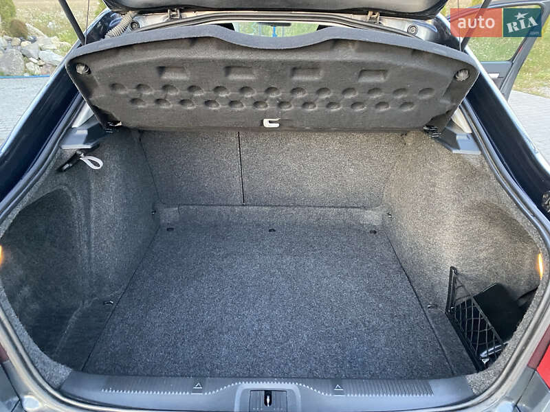 Лифтбек Skoda Octavia 2007 в Борщеве